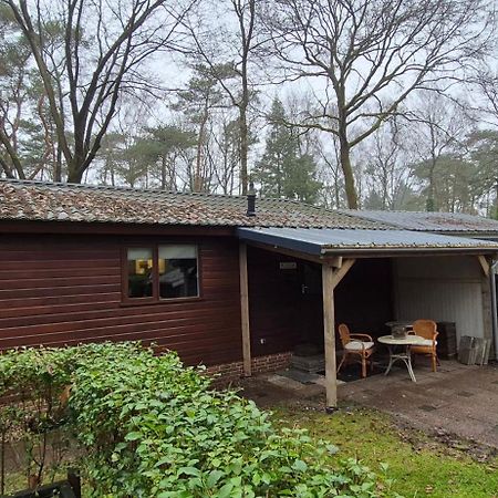 Chalet Hoenderloo Spar Exterior foto